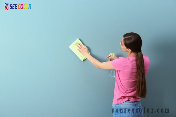 Thường xuyên lau chùi bảo dưỡng sơn khi sử dụng 