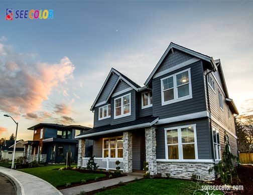 Ngôi nhà được sơn ngoài trời bằng màu xanh duong