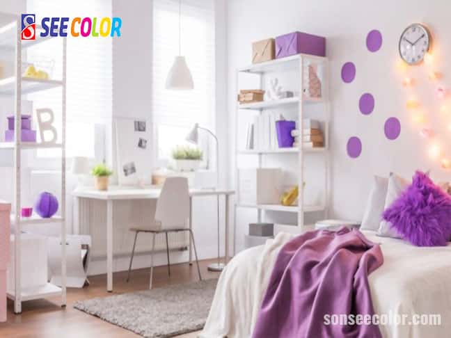 Chỉ sử dụng màu tím để sơn một vài điểm nhấn nhỏ